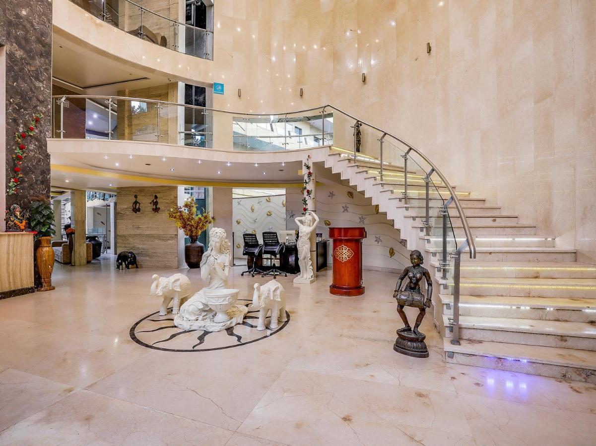 Grandeur De Sanchi- Luxury Beach Resort & Spa Calangute Dış mekan fotoğraf